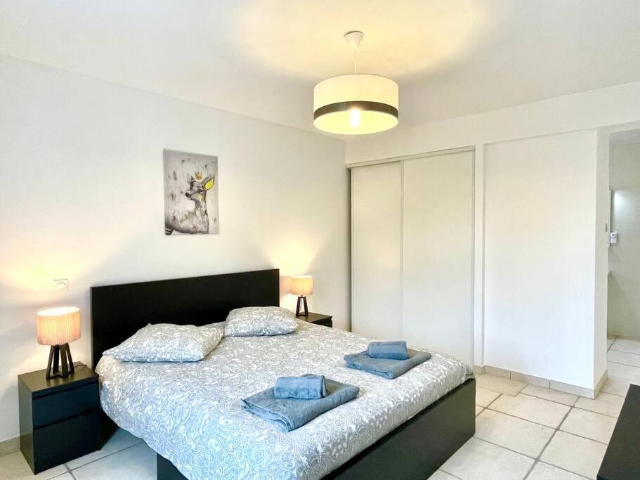 Charmante Villa Pour 10 Personnes Saint-Augustin  Exteriör bild